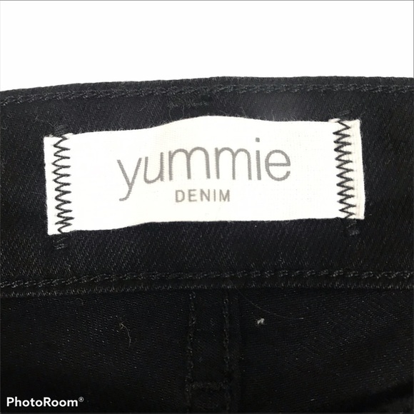 Yummie Women’s Size 25 Black Mid-Rise Dark Wash Skinny Jean NWT - Picture 6 of 12